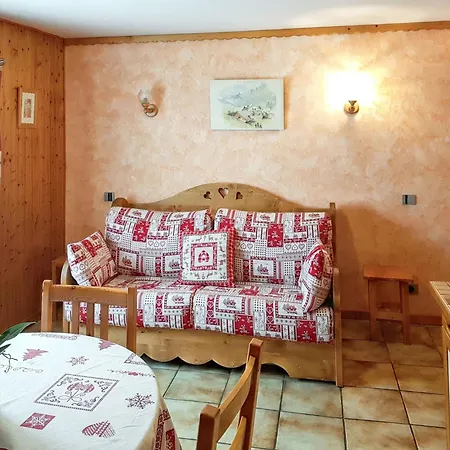 Cosy A Avec Vue Montagne 25 M² & Jardin Inclus * Les Gets