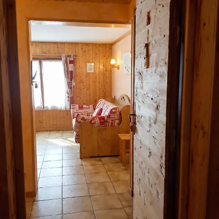 Cosy A 25 M² Avec Vue Montagne * Les Gets